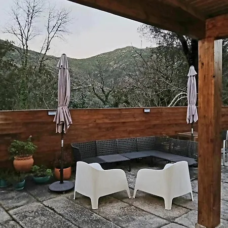 Dos Santos - Semesterbostad